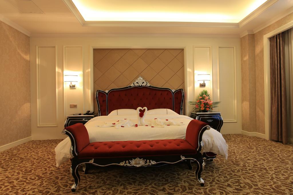 Zhuhai Rongfeng Hotel Exterior photo