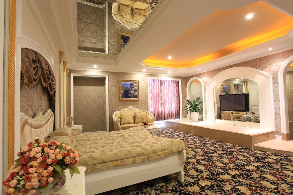 Zhuhai Rongfeng Hotel Exterior photo